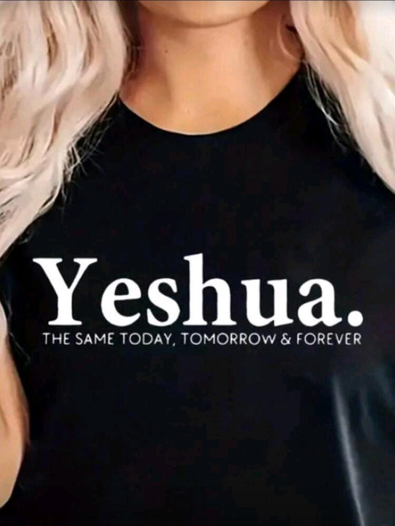 Camiseta Feminina “Yeshua''