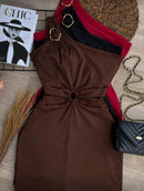 Vestido Elegante com Detalhe em Argola