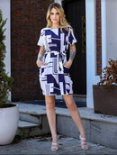 Vestido Feminino Curto Estampado com Faixa